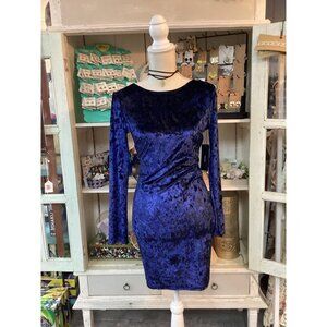 Lulus Navy Velvet Dress Size Medium nwt